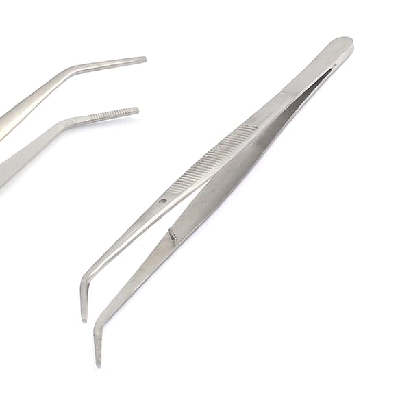 Gezahnte Klemme, 15 cm. (REICHT VORRAT)